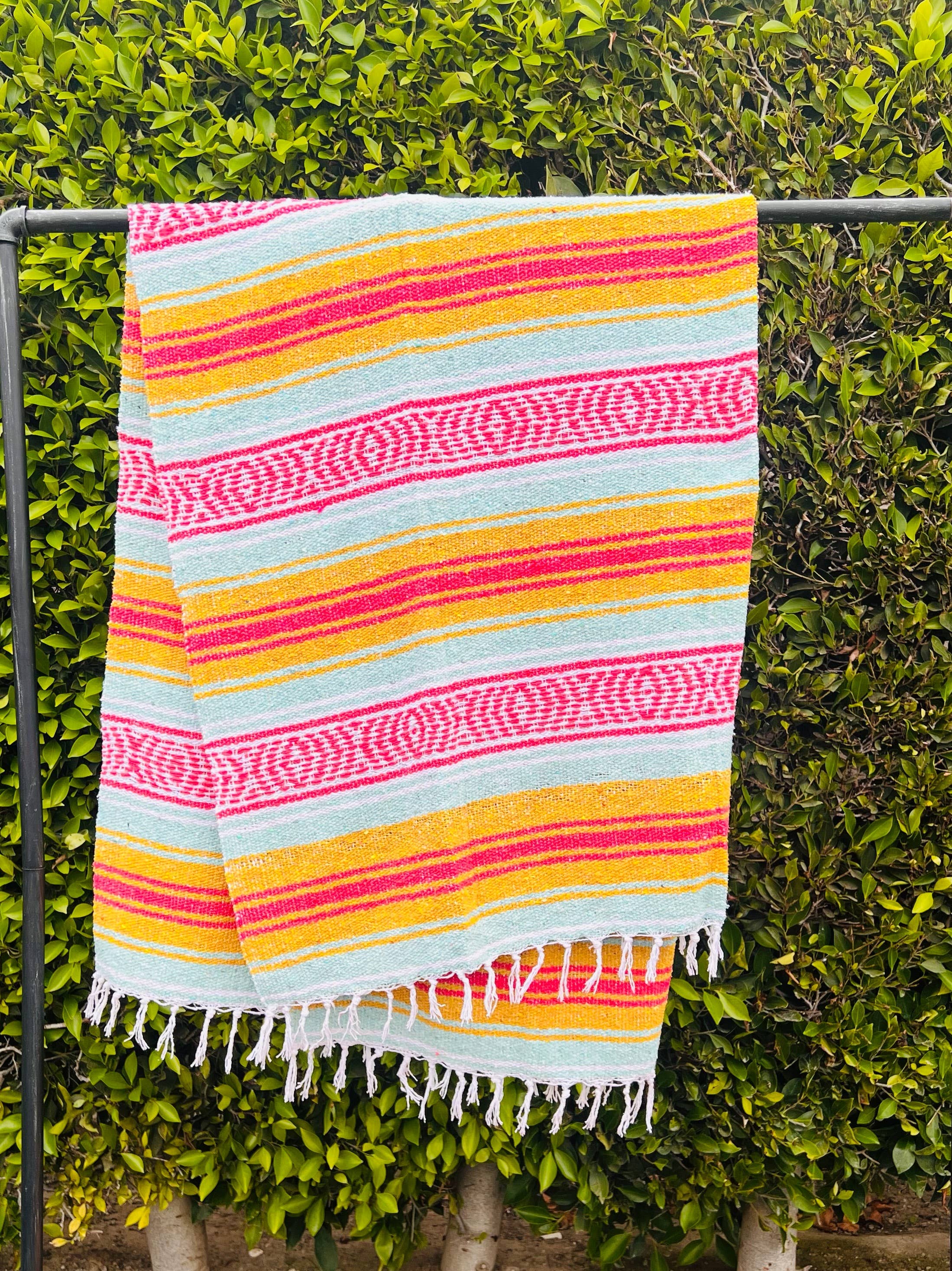 Juicy Fruit | Throw Blanket
