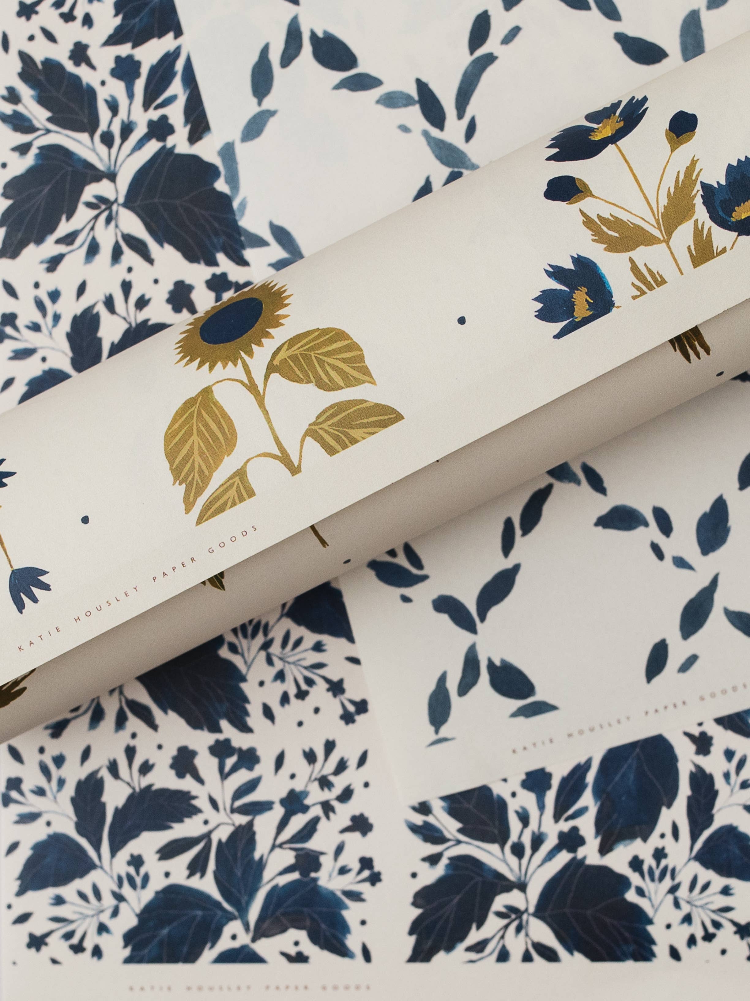 Blue Botanical | Gift Wrap